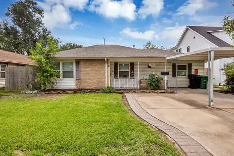 1427 Cheshire Lane Houston TX 77018