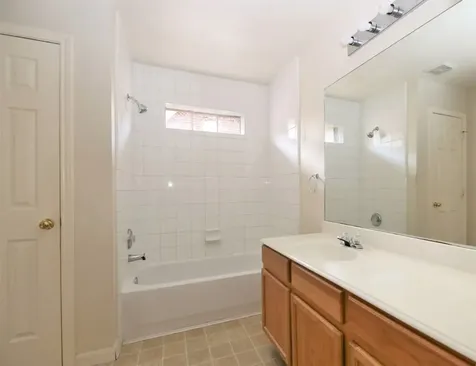 11735 Alief Clodine 22 Houston TX 77072