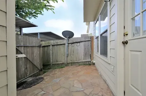 11735 Alief Clodine 22 Houston TX 77072