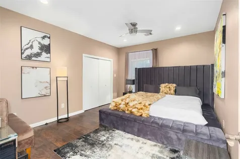 5324 Avenue R Galveston TX 77551