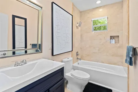 5324 Avenue R Galveston TX 77551