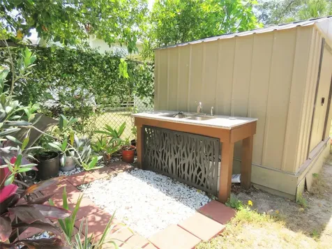 5324 Avenue R Galveston TX 77551