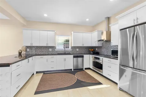 5324 Avenue R Galveston TX 77551