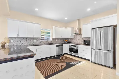 5324 Avenue R Galveston TX 77551