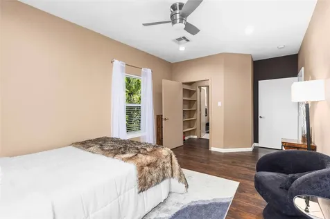 5324 Avenue R Galveston TX 77551