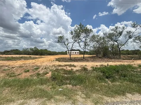 Lot 24 Cr 124 Road Floresville TX 78114