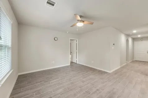 114 Hickory Nut Street Livingston TX 77351