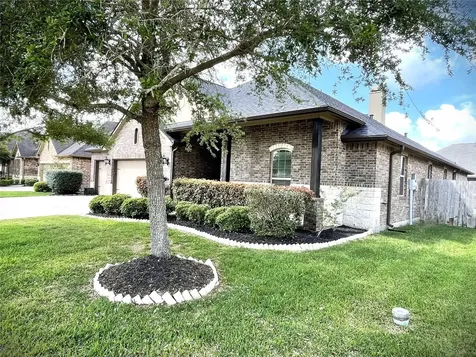 738 Somerset Landing Lane League City TX 77573