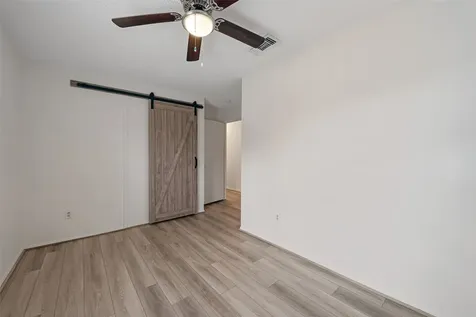 910 Judiway Street Houston TX 77018