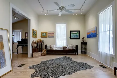 108 N Washington Street Round Top TX 78954