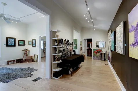 108 N Washington Street Round Top TX 78954