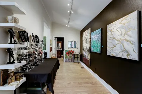 108 N Washington Street Round Top TX 78954