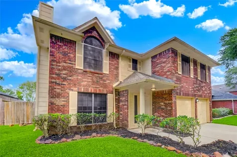 138 W New Meadows Drive Sugar Land TX 77479