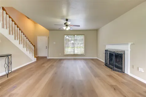 138 W New Meadows Drive Sugar Land TX 77479