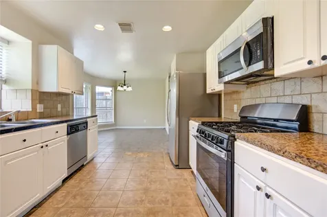 138 W New Meadows Drive Sugar Land TX 77479