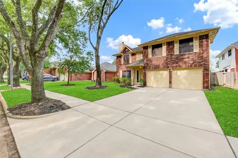 138 W New Meadows Drive Sugar Land TX 77479