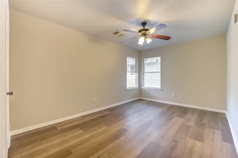 138 W New Meadows Drive Sugar Land TX 77479
