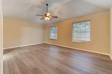 138 W New Meadows Drive Sugar Land TX 77479
