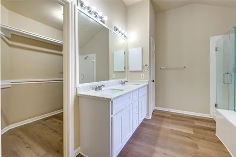 138 W New Meadows Drive Sugar Land TX 77479