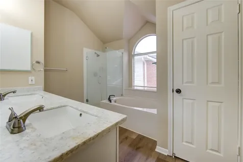 138 W New Meadows Drive Sugar Land TX 77479
