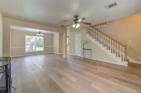 138 W New Meadows Drive Sugar Land TX 77479