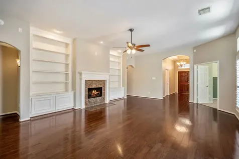 5210 Cottonwood Creek Lane League City TX 77573