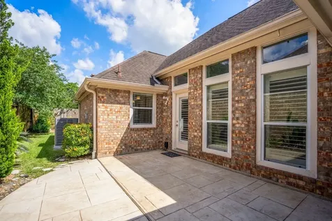 5210 Cottonwood Creek Lane League City TX 77573