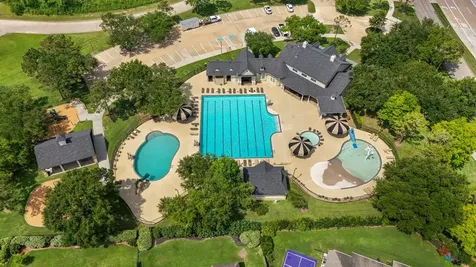 5210 Cottonwood Creek Lane League City TX 77573