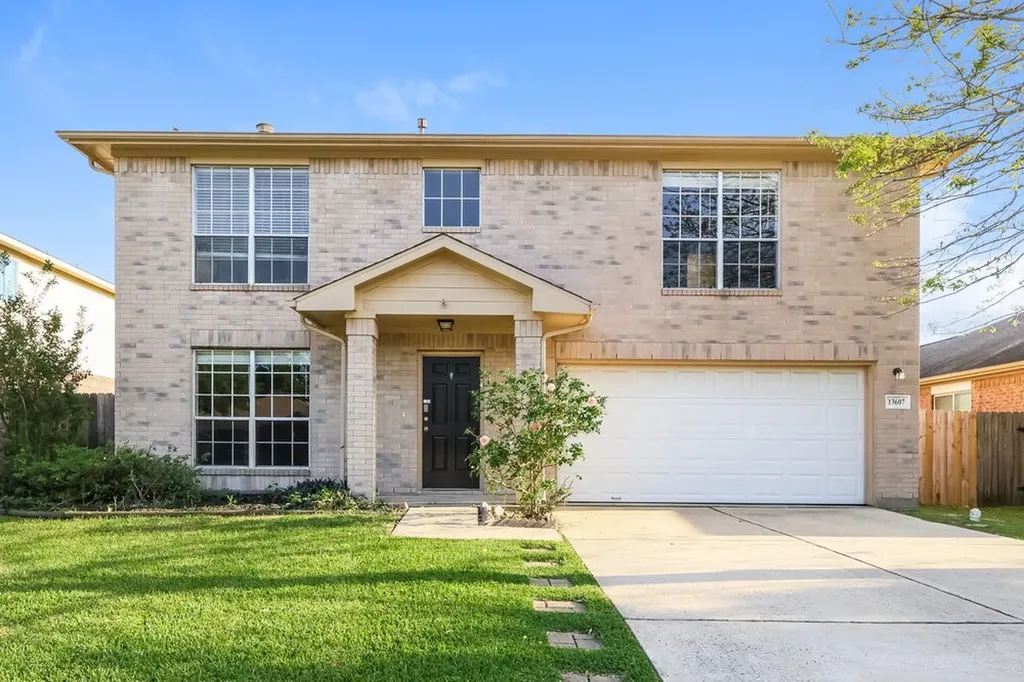13607 Country Pine Court Tomball TX 77375