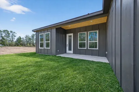 265 County Road 3376 Cleveland TX 77327