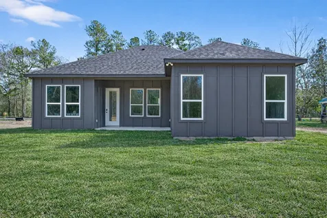 265 County Road 3376 Cleveland TX 77327