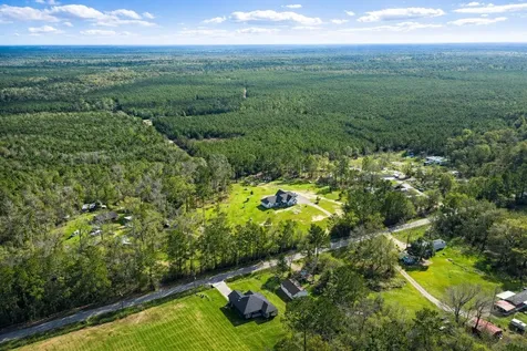 265 County Road 3376 Cleveland TX 77327