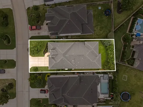 18 Gentle Branch Place The Woodlands TX 77375