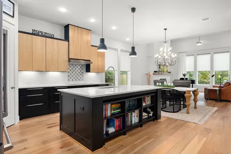 18 Gentle Branch Place The Woodlands TX 77375