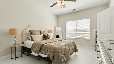 1026 W 24th Street Houston TX 77008