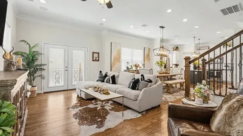1026 W 24th Street Houston TX 77008