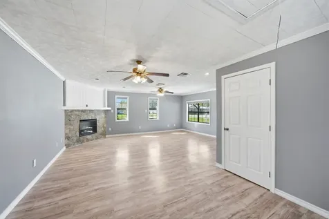 4803 28th Street E Dickinson TX 77539
