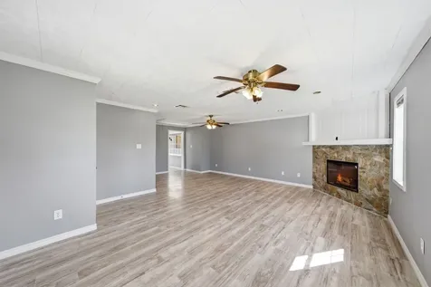 4803 28th Street E Dickinson TX 77539