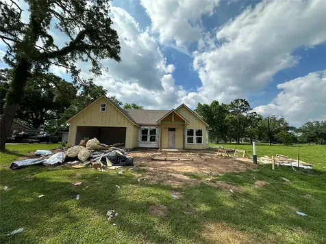 6610 Spencer Drive Jones Creek TX 77541