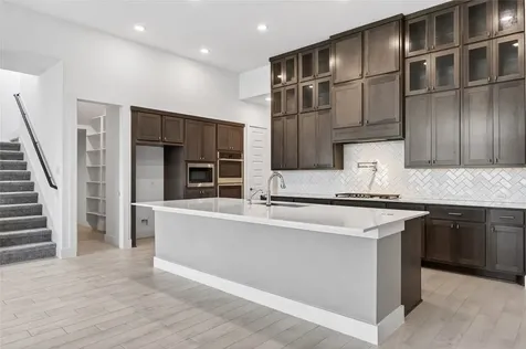 32018 Crested Knoll Court Fulshear TX 77441
