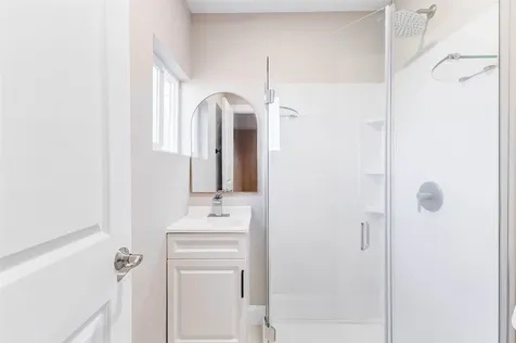 1054 Dewalt Street Houston TX 77088