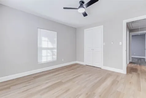 1054 Dewalt Street Houston TX 77088