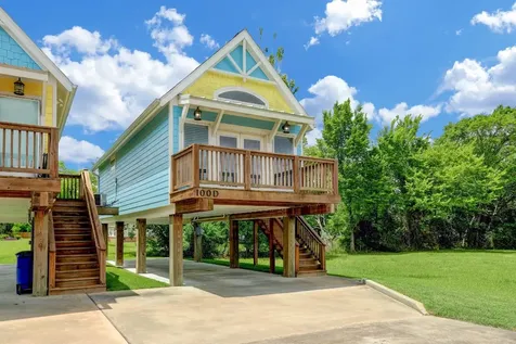 100 Grove Road D Kemah TX 77565