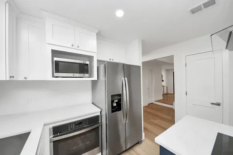 6 Yewleaf Court The Woodlands TX 77381