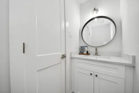 6 Yewleaf Court The Woodlands TX 77381