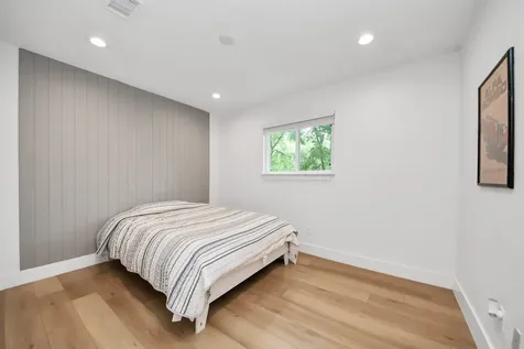 6 Yewleaf Court The Woodlands TX 77381