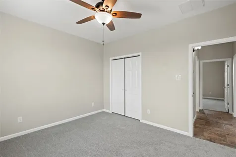 10015 S Redfish Drive Hitchcock TX 77563