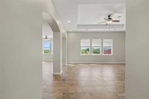 10015 S Redfish Drive Hitchcock TX 77563