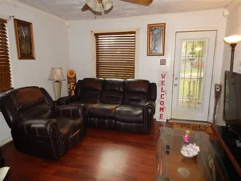 2449 Garwood Drive Houston TX 77091
