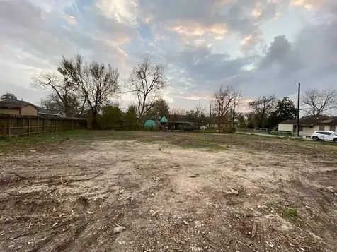 2124 Erastus Street Houston TX 77020